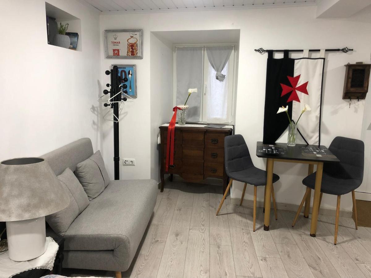 Pe Do Castelo Casinha - Pet Friendly & Garage Vila Tomar Exterior foto